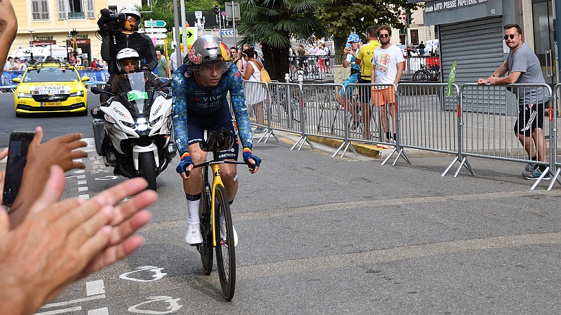 Wout VAN AERT.jpg - Wout VAN AERT ciclista belga ha vinto la Strade Bianche e la Milano-Sanremo, nel 2020, la Gand-Wevelgem e la Amstel Gold Race nel 2021, tappe al Tour e alla Vuelta e molte altre corse.